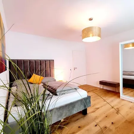 Helle, 110M3 Wohnung Mit Sauna Kaiserslautern Exterior photo